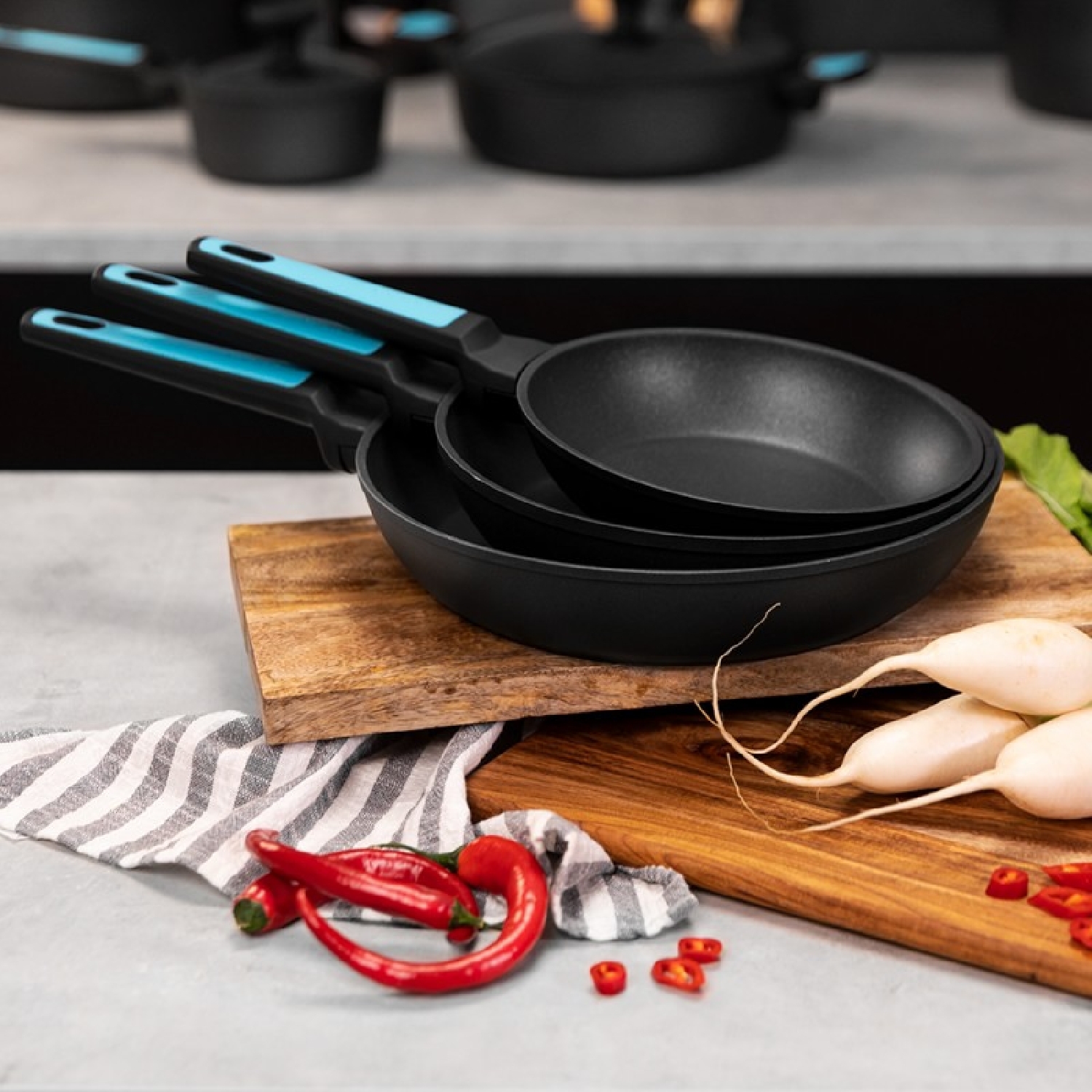 Set de Sartenes Polka Platinum 20-24-28 Bucket Set Thunder - Imagen 4