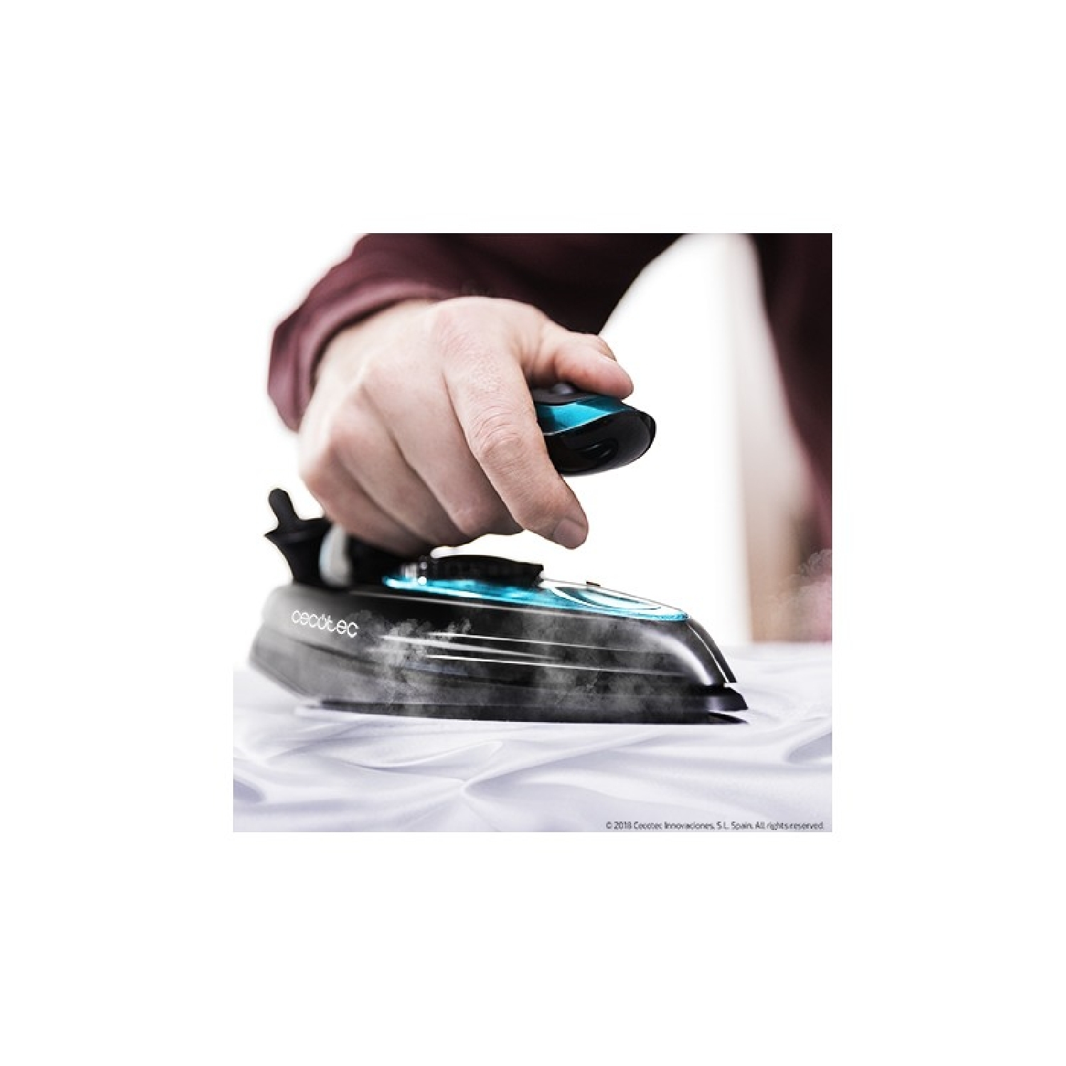 Plancha de viaje GoForce 8000 Folding Titanium - Imagen 2